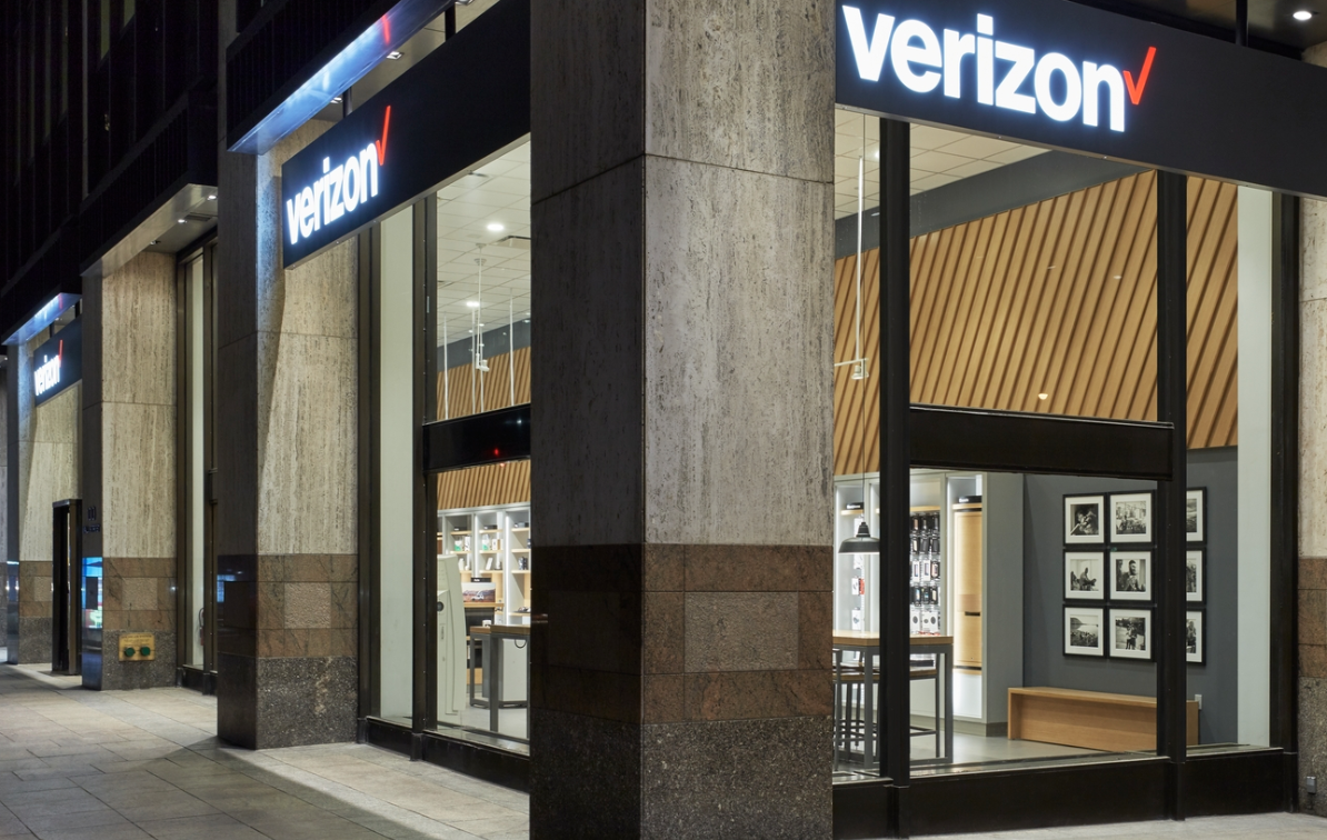 Verizon reaches 100 million settlement over admin fees